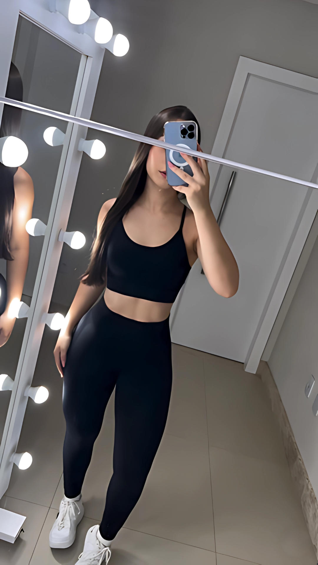 2043 | Conjunto Ivanice